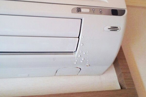 แอร์น้ำหยด